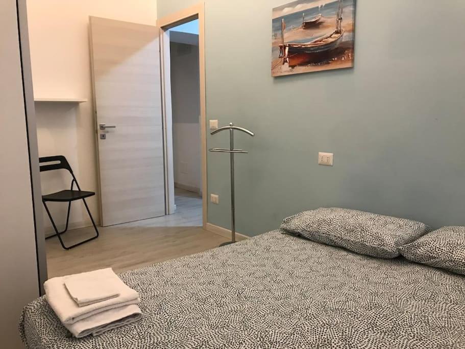 Appartamento In Zona Bocconi Milano Eksteriør bilde