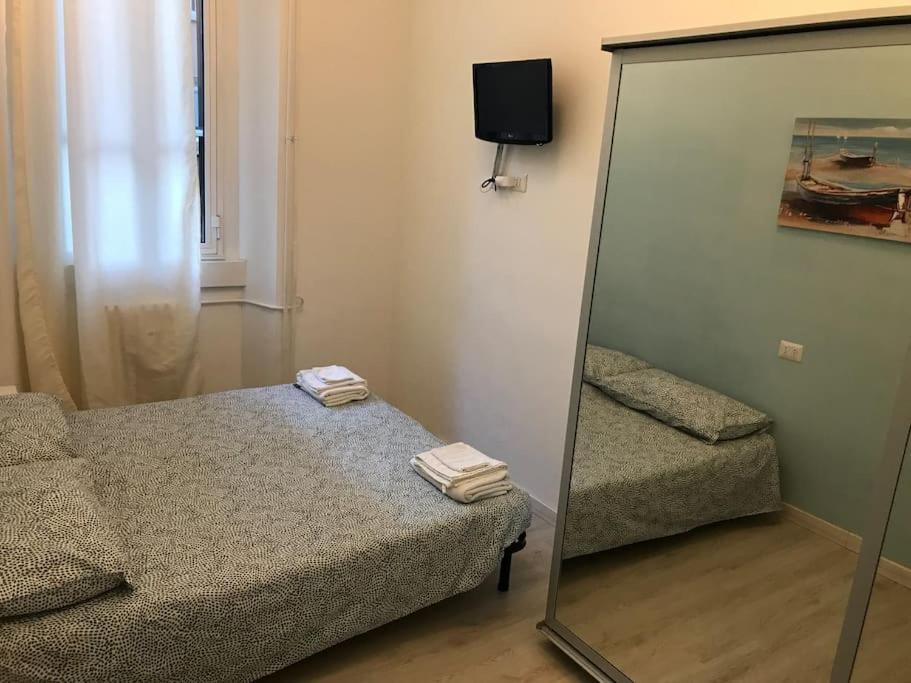 Appartamento In Zona Bocconi Milano Eksteriør bilde